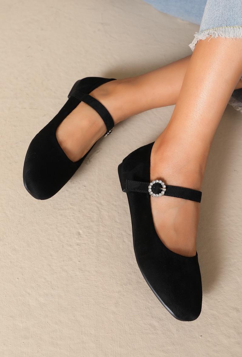 Lujah Shoes (Schuhgrosshandel)