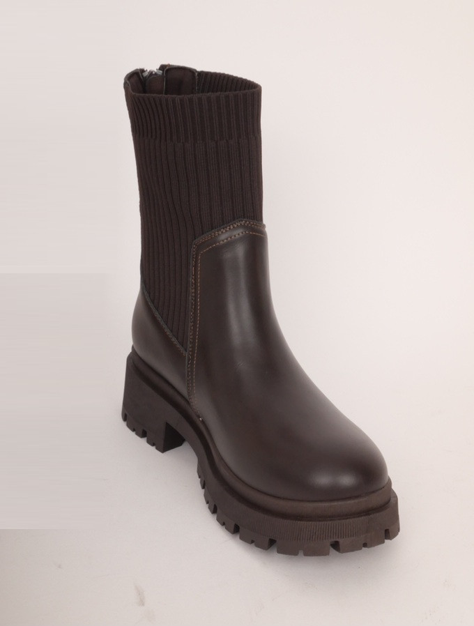 Lujah Shoes (Schuhgrosshandel)