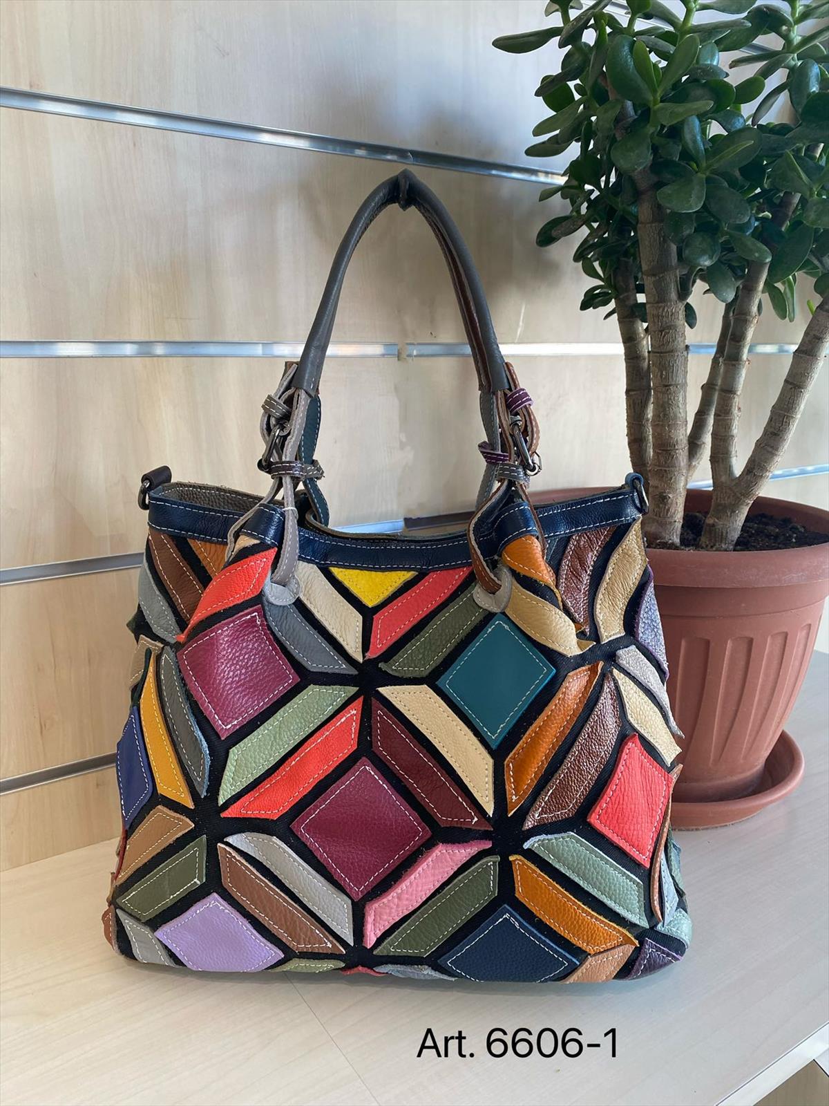 likebag by Longda Moda GmbH - Accessoires; Beachwear; Young Fashion; Leatherwear; Landhausmode - Neuss