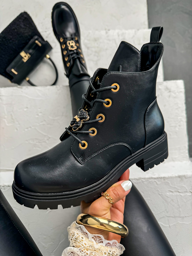 efashion s.r.o. - DOB;Accesoires;Schuhe;Young Fashion - Medvedov