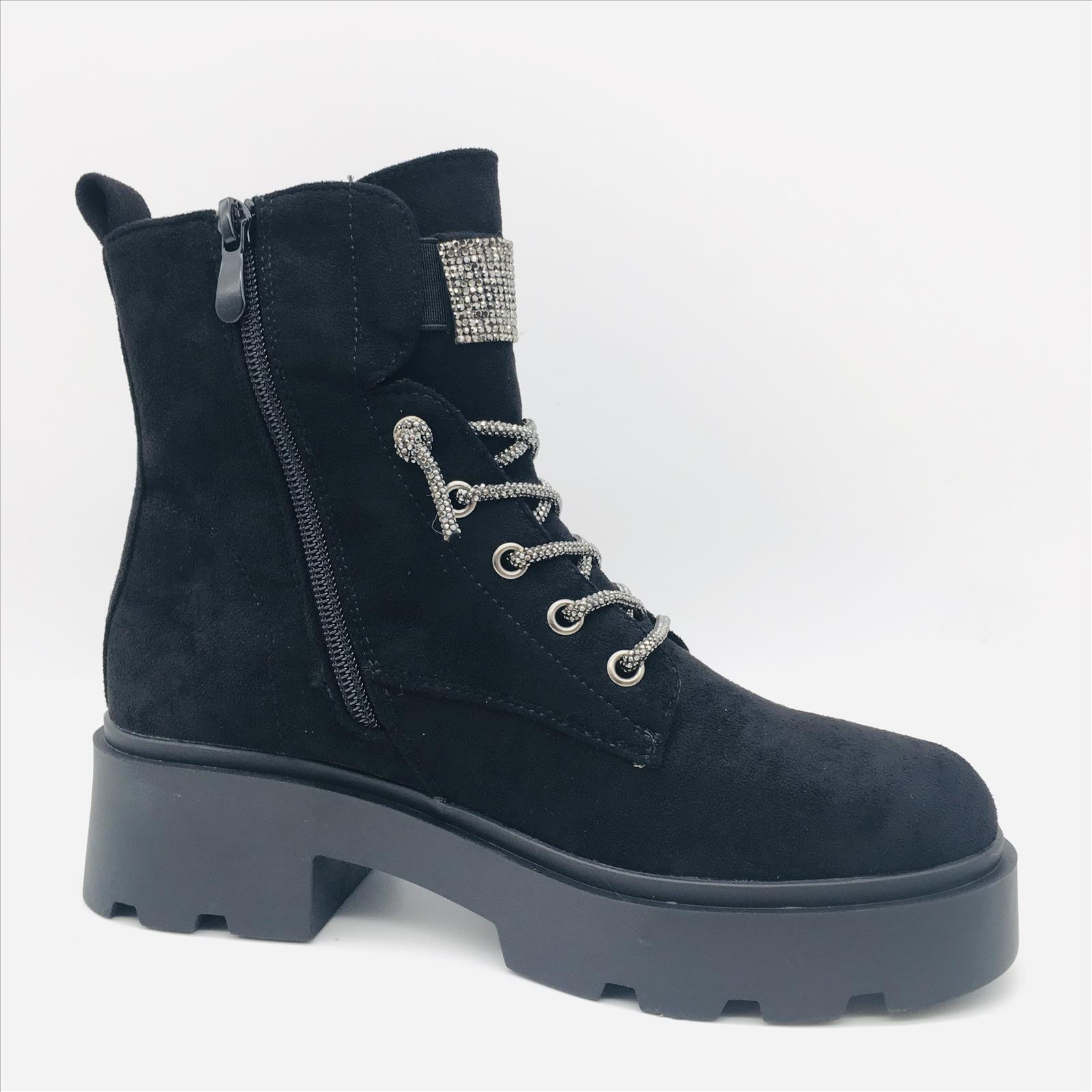 Kayla GmbH - Schuhgrosshandel