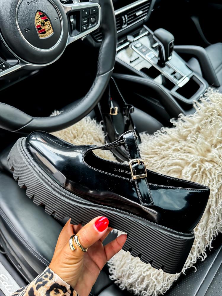 efashion s.r.o. - DOB;Accesoires;Schuhe;Young Fashion - Medvedov