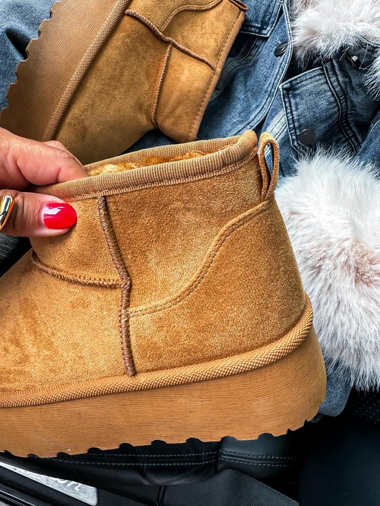 efashion s.r.o. - DOB;Accesoires;Schuhe;Young Fashion - Medvedov