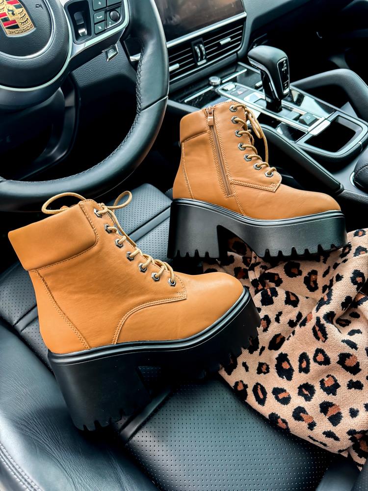 efashion s.r.o. - DOB;Accesoires;Schuhe;Young Fashion - Medvedov