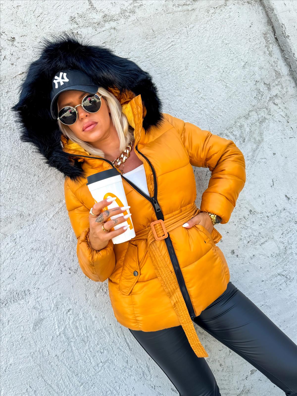 efashion s.r.o. - DOB;Accesoires;Schuhe;Young Fashion - Medvedov