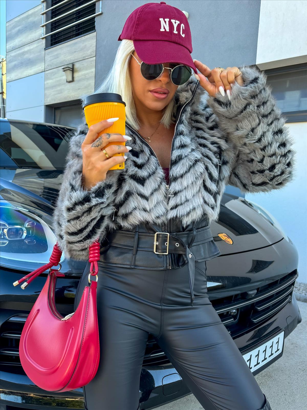 efashion s.r.o. - DOB;Accesoires;Schuhe;Young Fashion - Medvedov