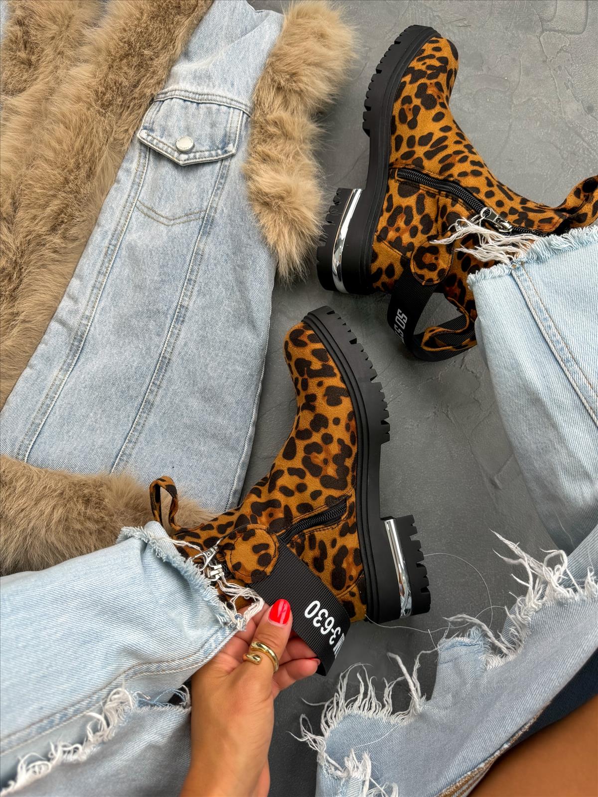 efashion s.r.o. - DOB;Accesoires;Schuhe;Young Fashion - Medvedov