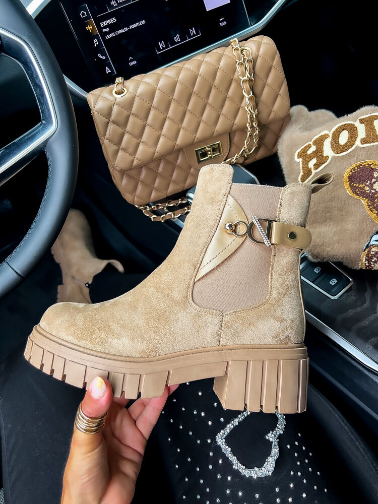 efashion s.r.o. - DOB;Accesoires;Schuhe;Young Fashion - Medvedov