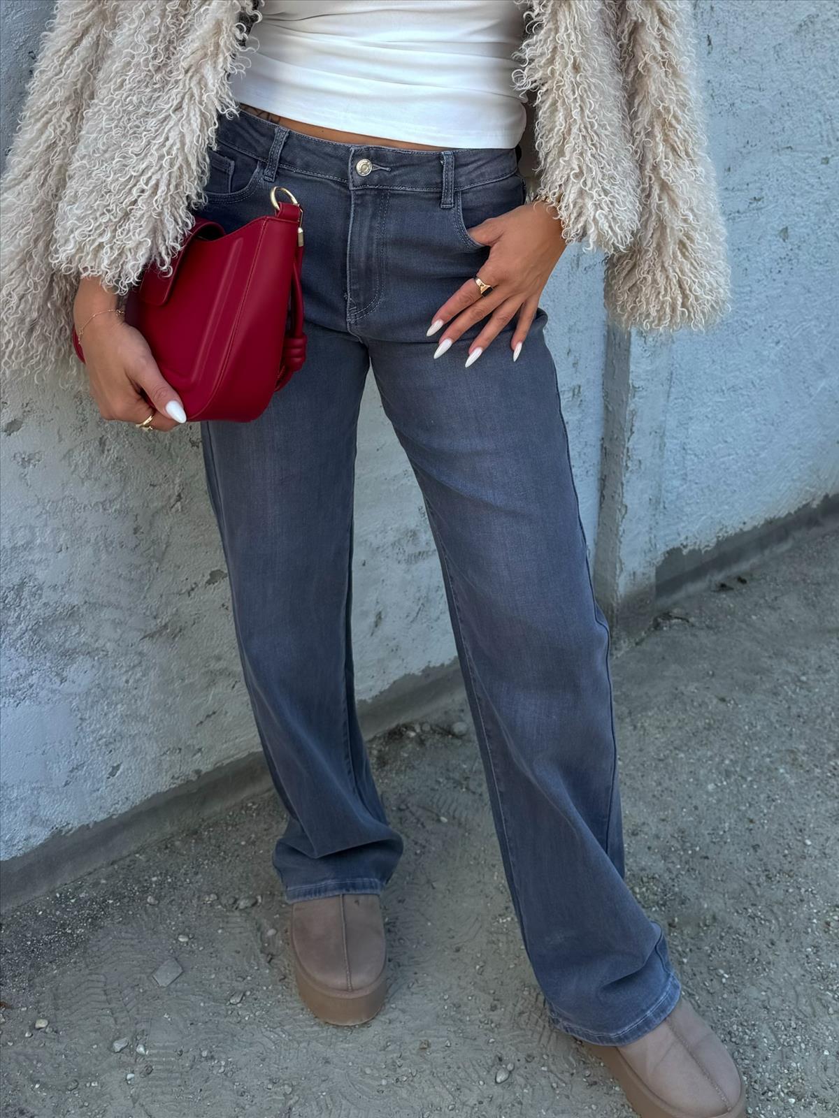 efashion s.r.o. - DOB;Accesoires;Schuhe;Young Fashion - Medvedov