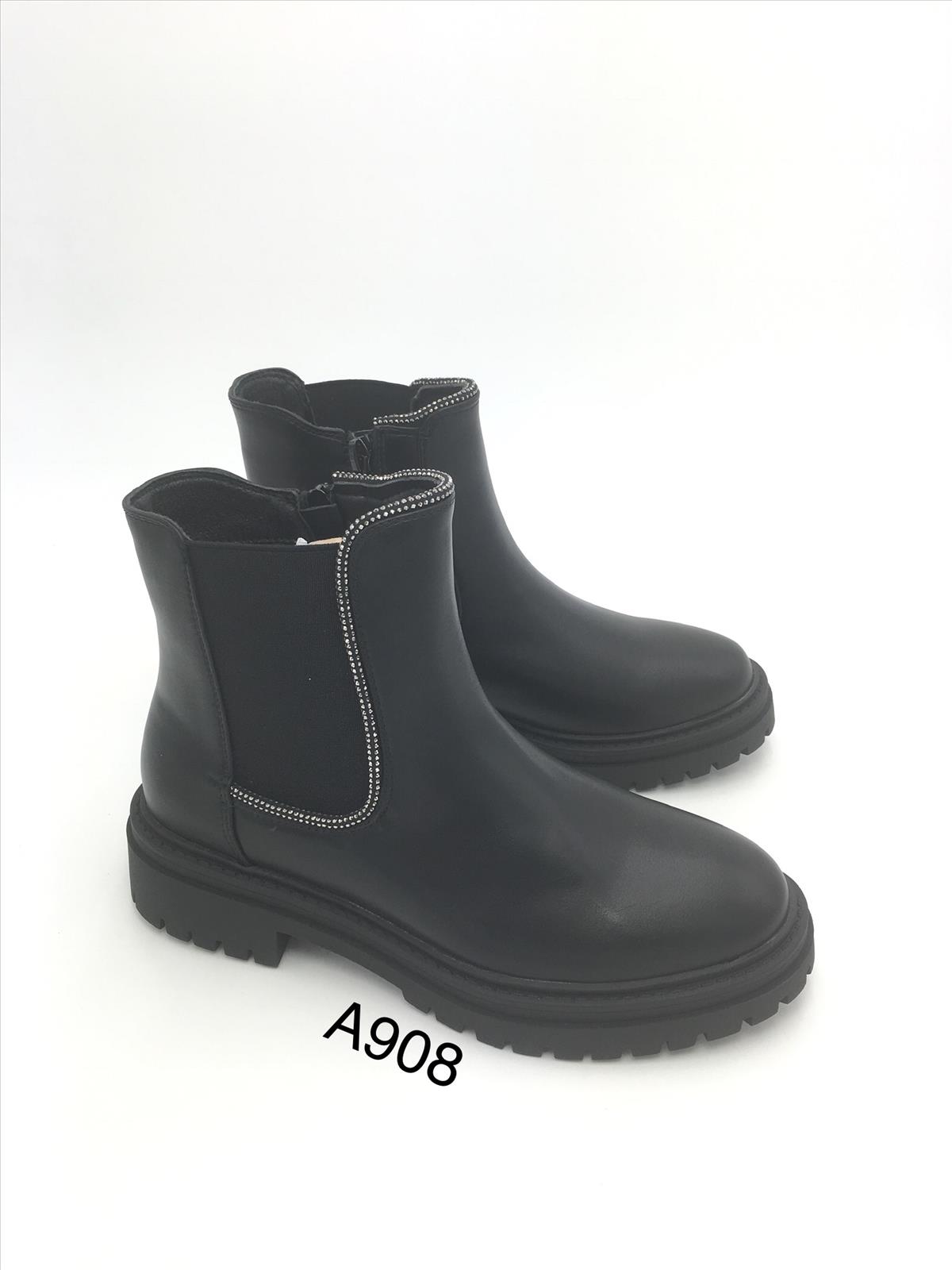 King Dragon Trade Development GmbH - Lucky Shoes
