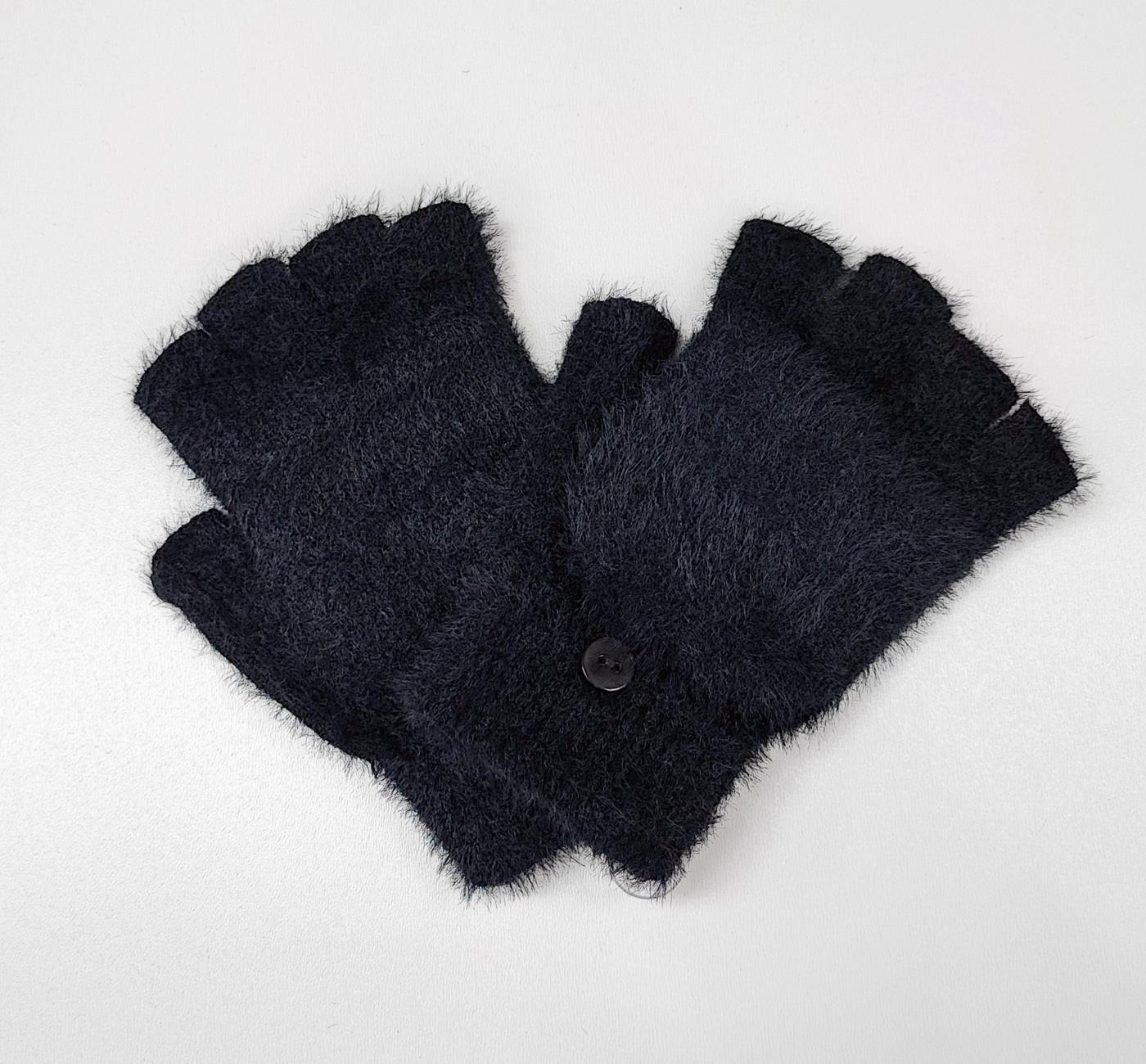 YOU ACCESSOIRES GMBH