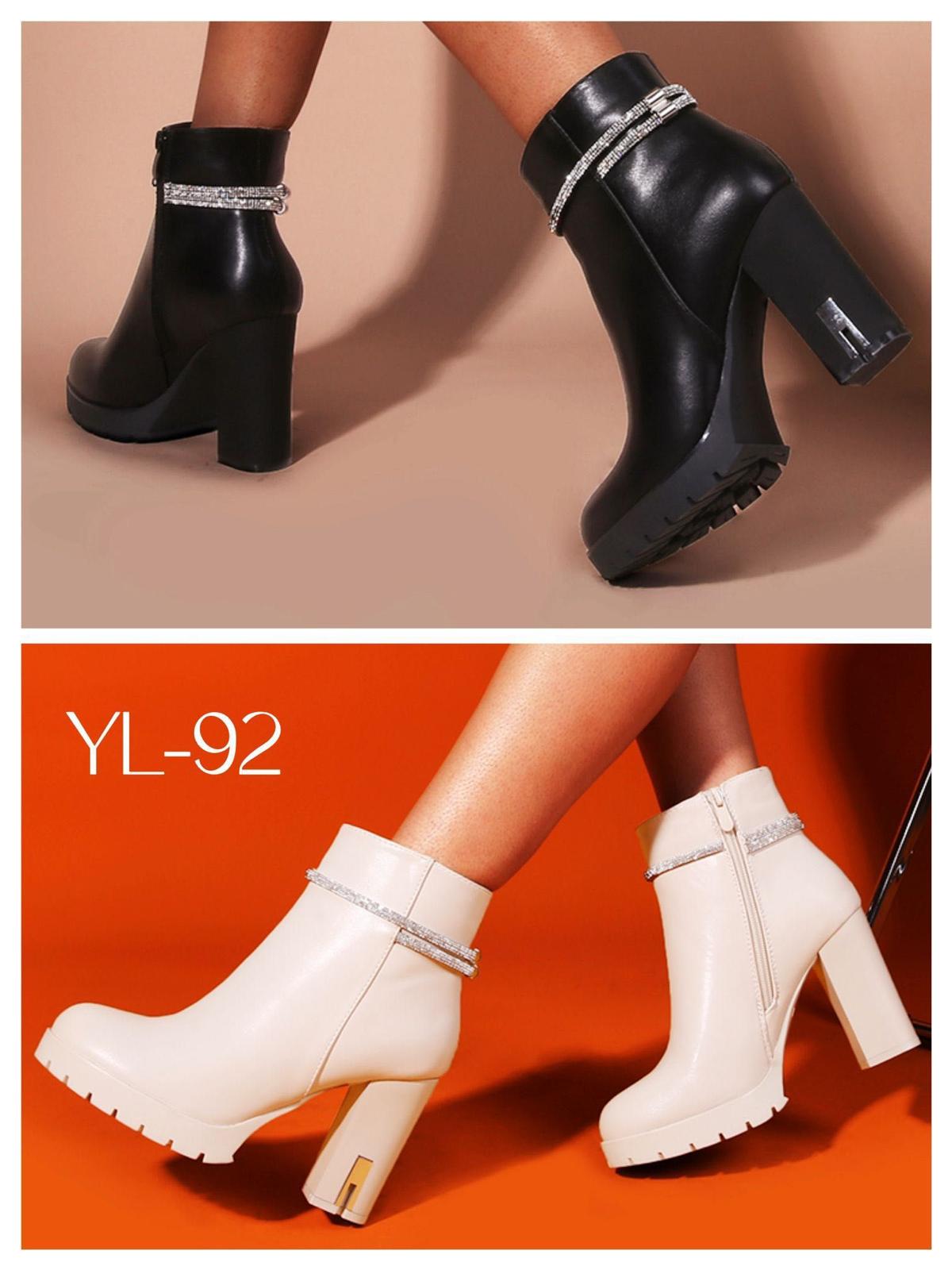Style Haven GmbH - Accessoires;Schuhe;Leather Wear;kids&Teens - Dreiech