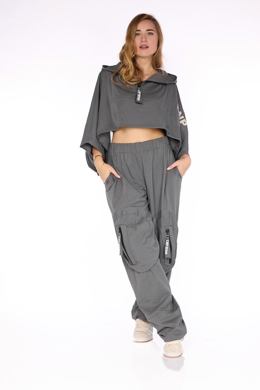 Chalona GmbH - DOB, Accessoires, Große Größen - Jacken, Kleider, Hosen, Blusen, Mäntel, Tuniken, Röcke, Pullover