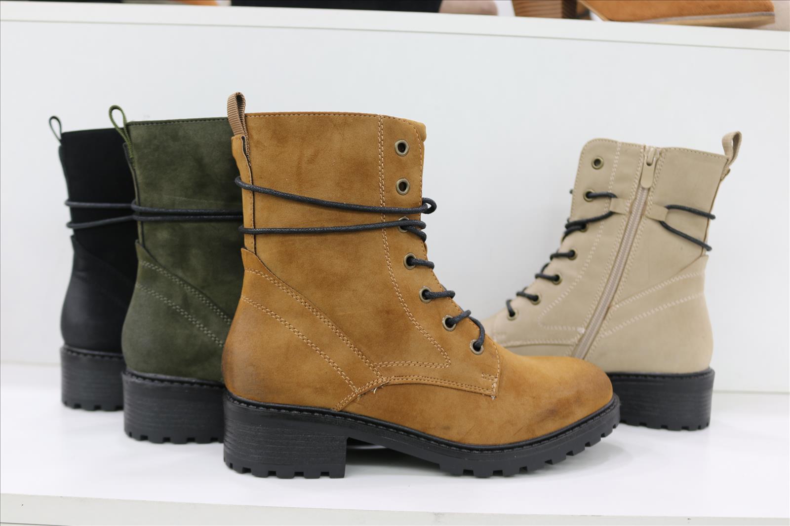 Style Haven GmbH - Accessoires;Schuhe;Leather Wear;kids&Teens - Dreiech