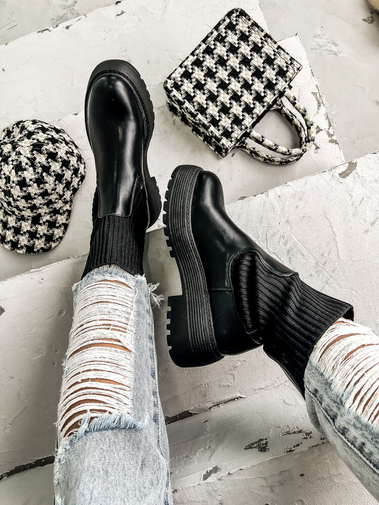 efashion s.r.o. - DOB;Accesoires;Schuhe;Young Fashion - Medvedov