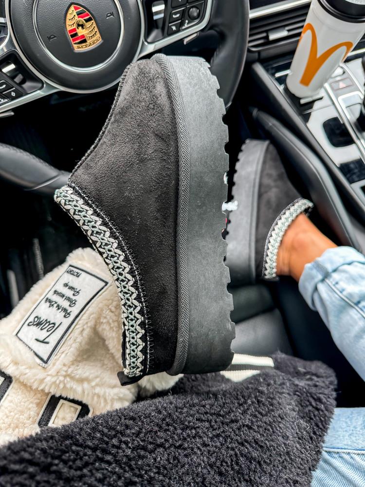 efashion s.r.o. - DOB;Accesoires;Schuhe;Young Fashion - Medvedov