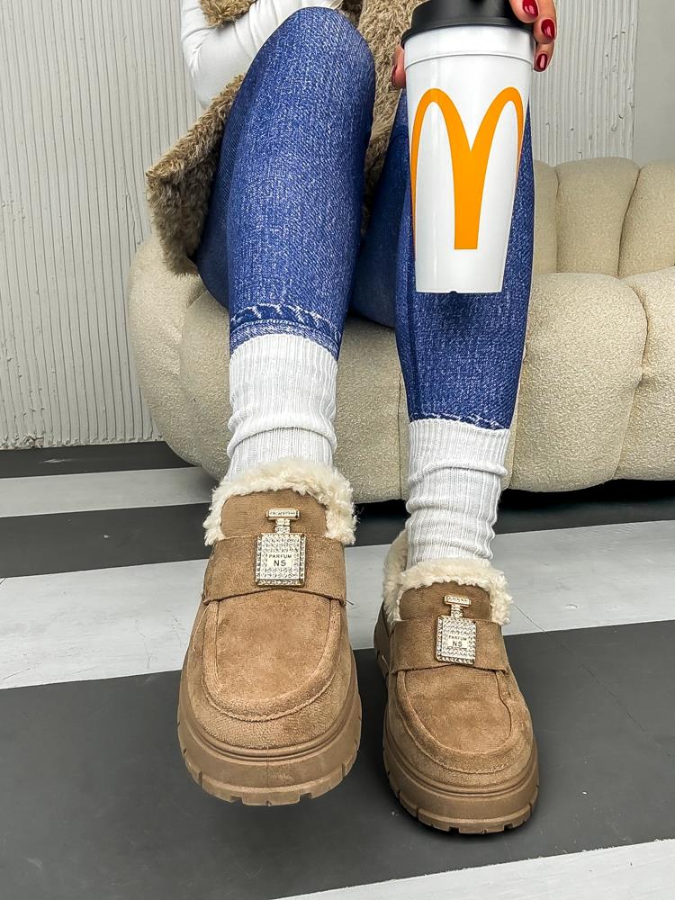 efashion s.r.o. - DOB;Accesoires;Schuhe;Young Fashion - Medvedov