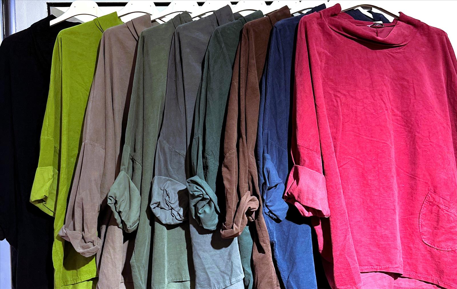 LB new fashion GmbH & Co KG - DOB, Accessoires, Young Fashion, Big Sizes - Eschborn