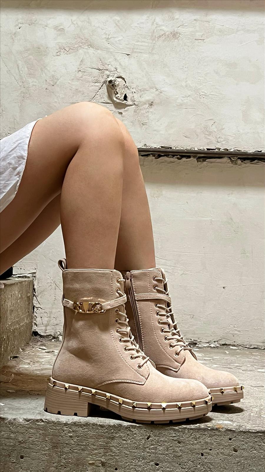 Lujah Shoes (Schuhgrosshandel)