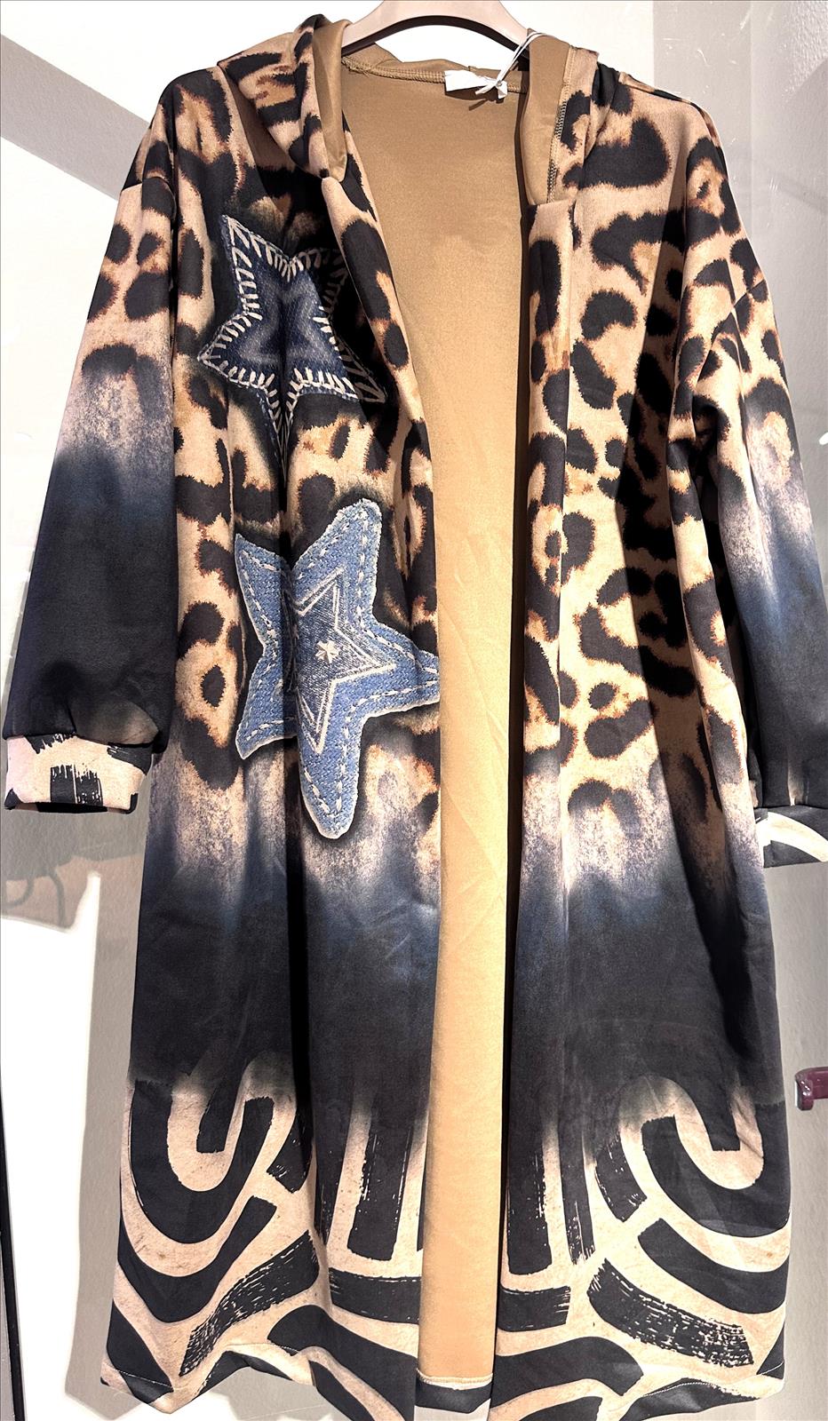 LB new fashion GmbH & Co KG - DOB, Accessoires, Young Fashion, Big Sizes - Eschborn