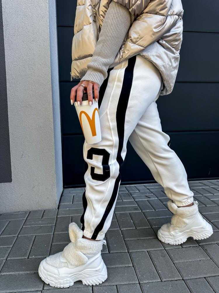 efashion s.r.o. - DOB;Accesoires;Schuhe;Young Fashion - Medvedov