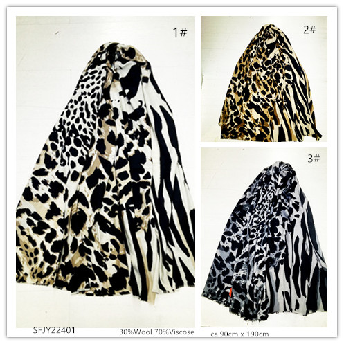 Shine Fashion Imp & Exp GmbH - Accessoires;Dessous;Young Fashion - Neuss