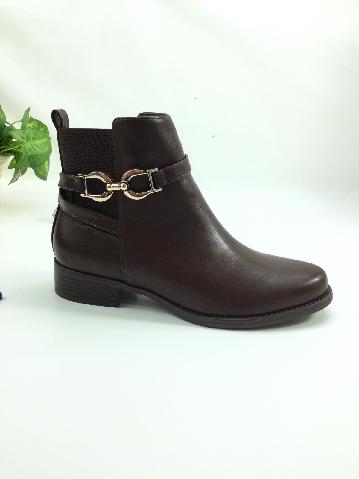 Lujah Shoes (Schuhgrosshandel)