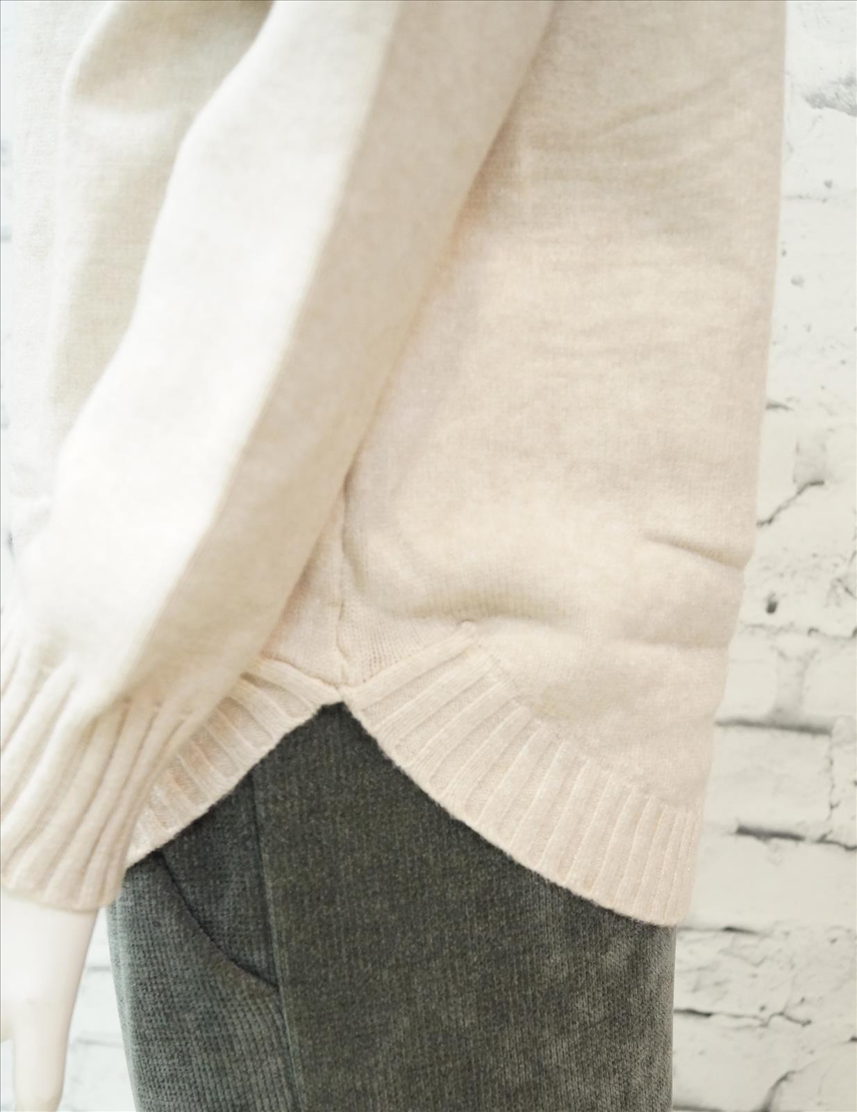 Bhatti Mode GmbH - Young fashion, DOB - Blusen, Hosen Jacken, Jeans, Kleider, Pullover etc.