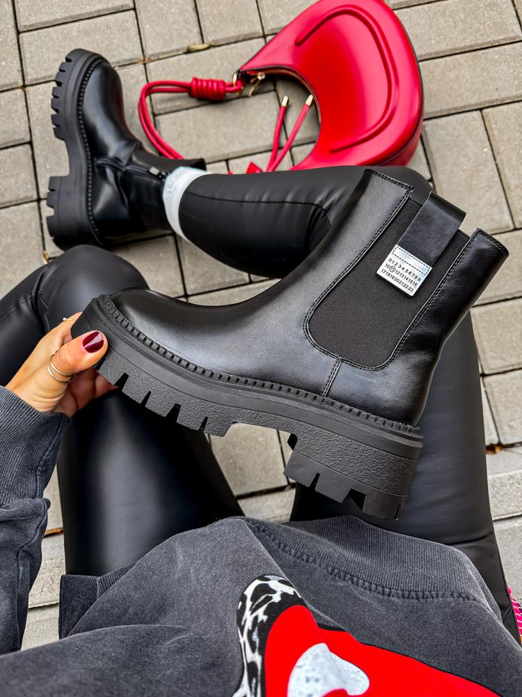 efashion s.r.o. - DOB;Accesoires;Schuhe;Young Fashion - Medvedov