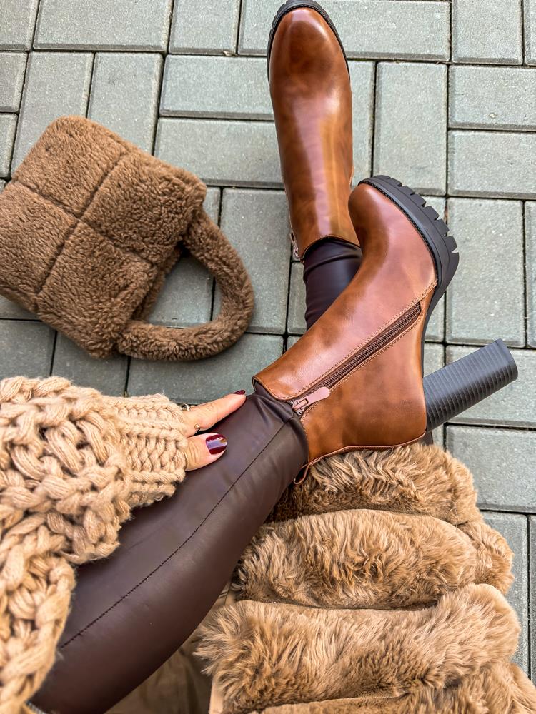 efashion s.r.o. - DOB;Accesoires;Schuhe;Young Fashion - Medvedov