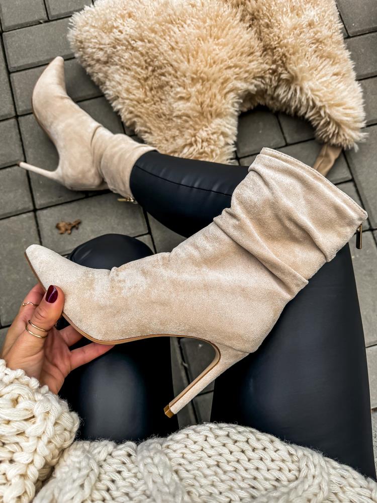 efashion s.r.o. - DOB;Accesoires;Schuhe;Young Fashion - Medvedov