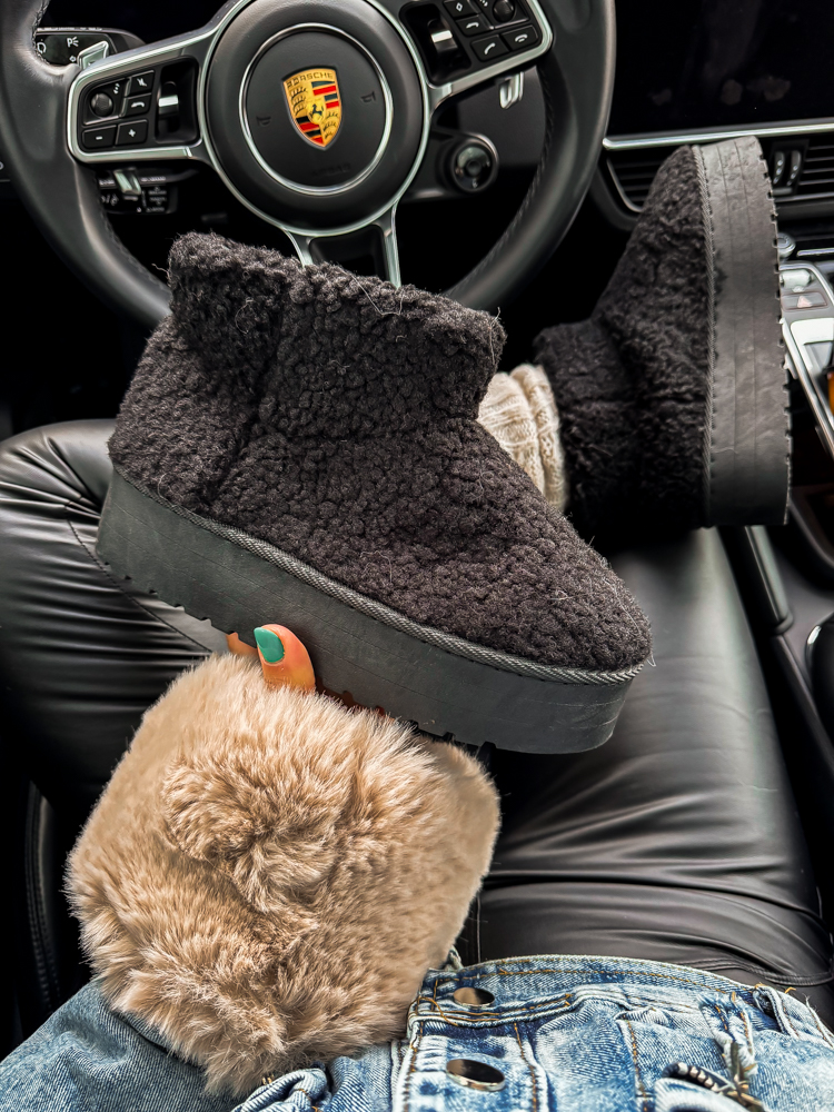 efashion s.r.o. - DOB;Accesoires;Schuhe;Young Fashion - Medvedov