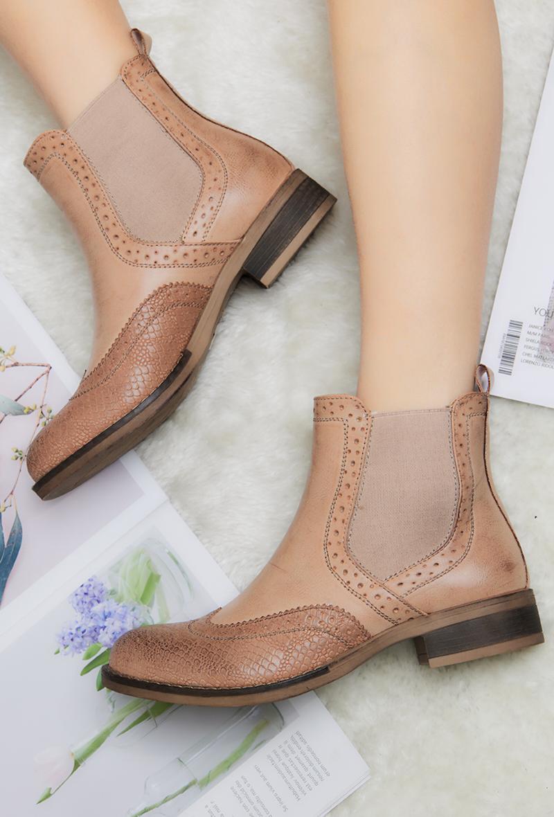Lujah Shoes (Schuhgrosshandel)