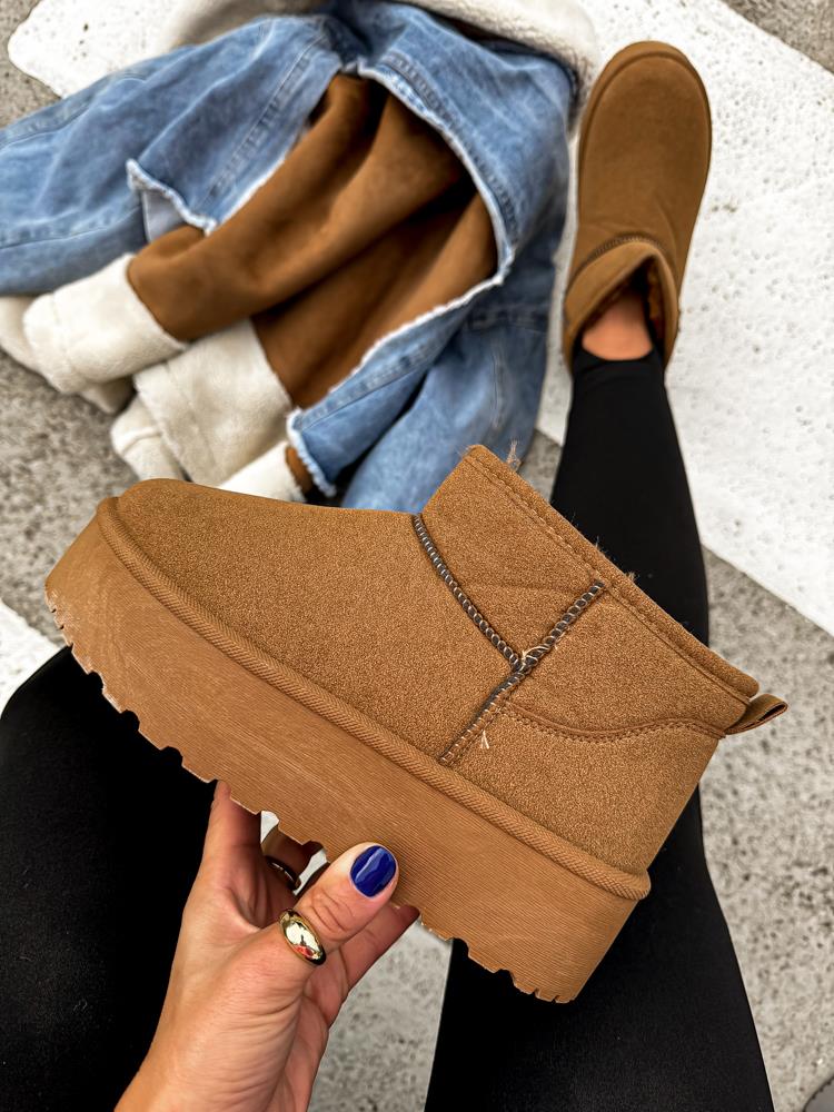 efashion s.r.o. - DOB;Accesoires;Schuhe;Young Fashion - Medvedov