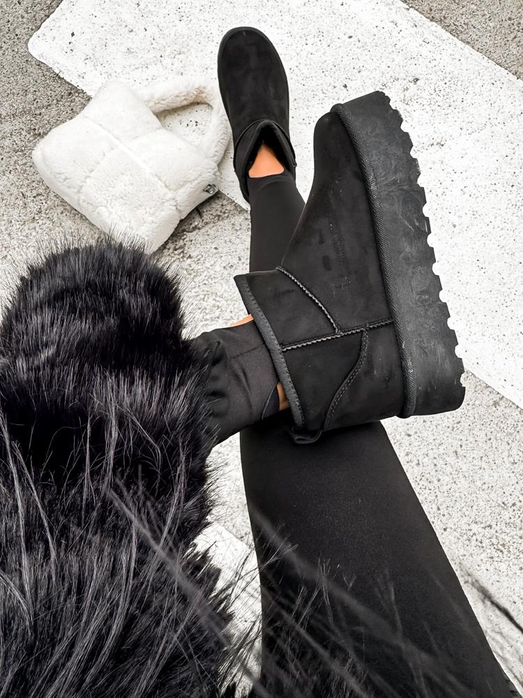 efashion s.r.o. - DOB;Accesoires;Schuhe;Young Fashion - Medvedov
