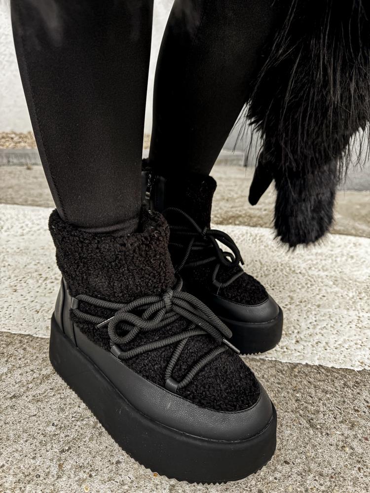 efashion s.r.o. - DOB;Accesoires;Schuhe;Young Fashion - Medvedov
