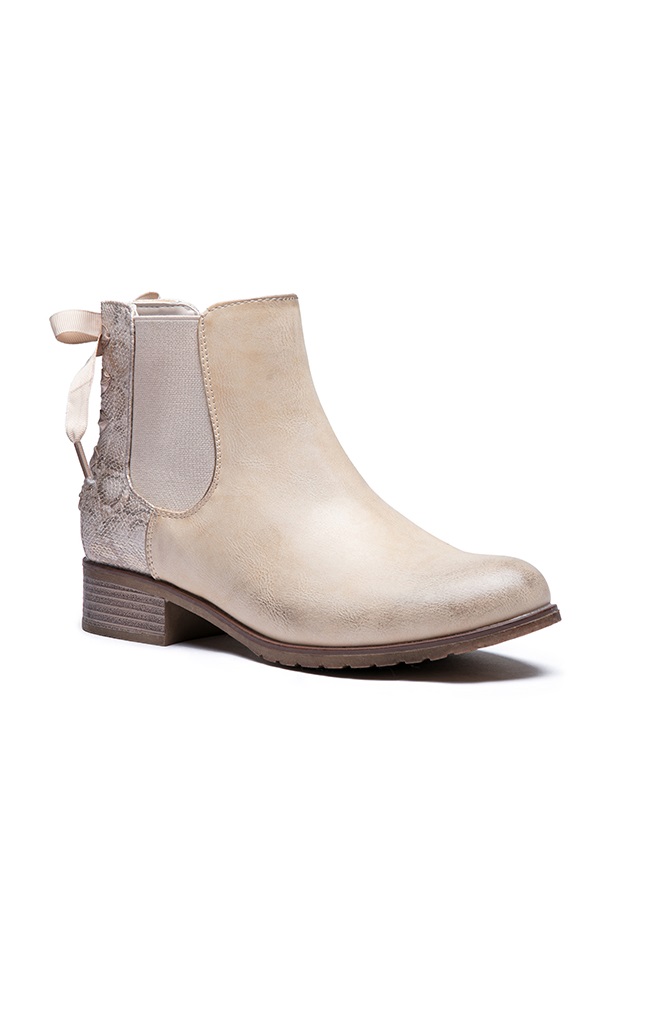 Lujah Shoes (Schuhgrosshandel)