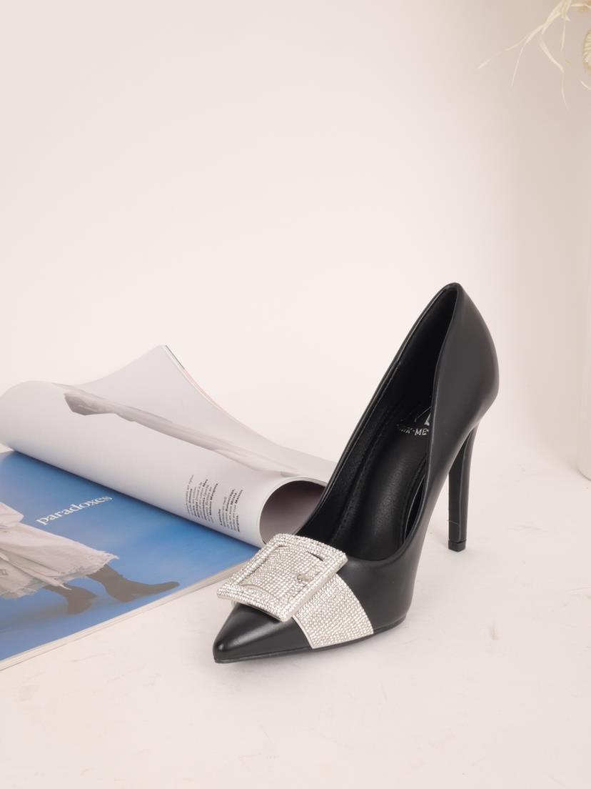 Lujah Shoes (Schuhgrosshandel)