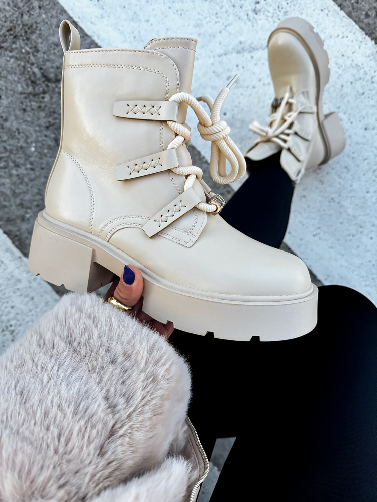 efashion s.r.o. - DOB;Accesoires;Schuhe;Young Fashion - Medvedov