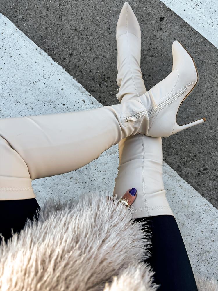 efashion s.r.o. - DOB;Accesoires;Schuhe;Young Fashion - Medvedov