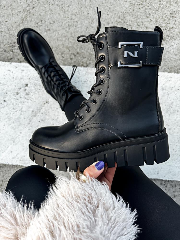 efashion s.r.o. - DOB;Accesoires;Schuhe;Young Fashion - Medvedov