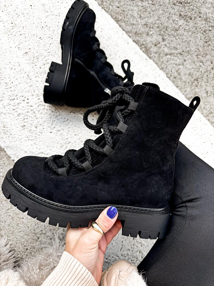efashion s.r.o. - DOB;Accesoires;Schuhe;Young Fashion - Medvedov