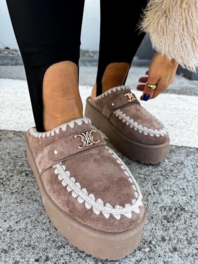 efashion s.r.o. - DOB;Accesoires;Schuhe;Young Fashion - Medvedov