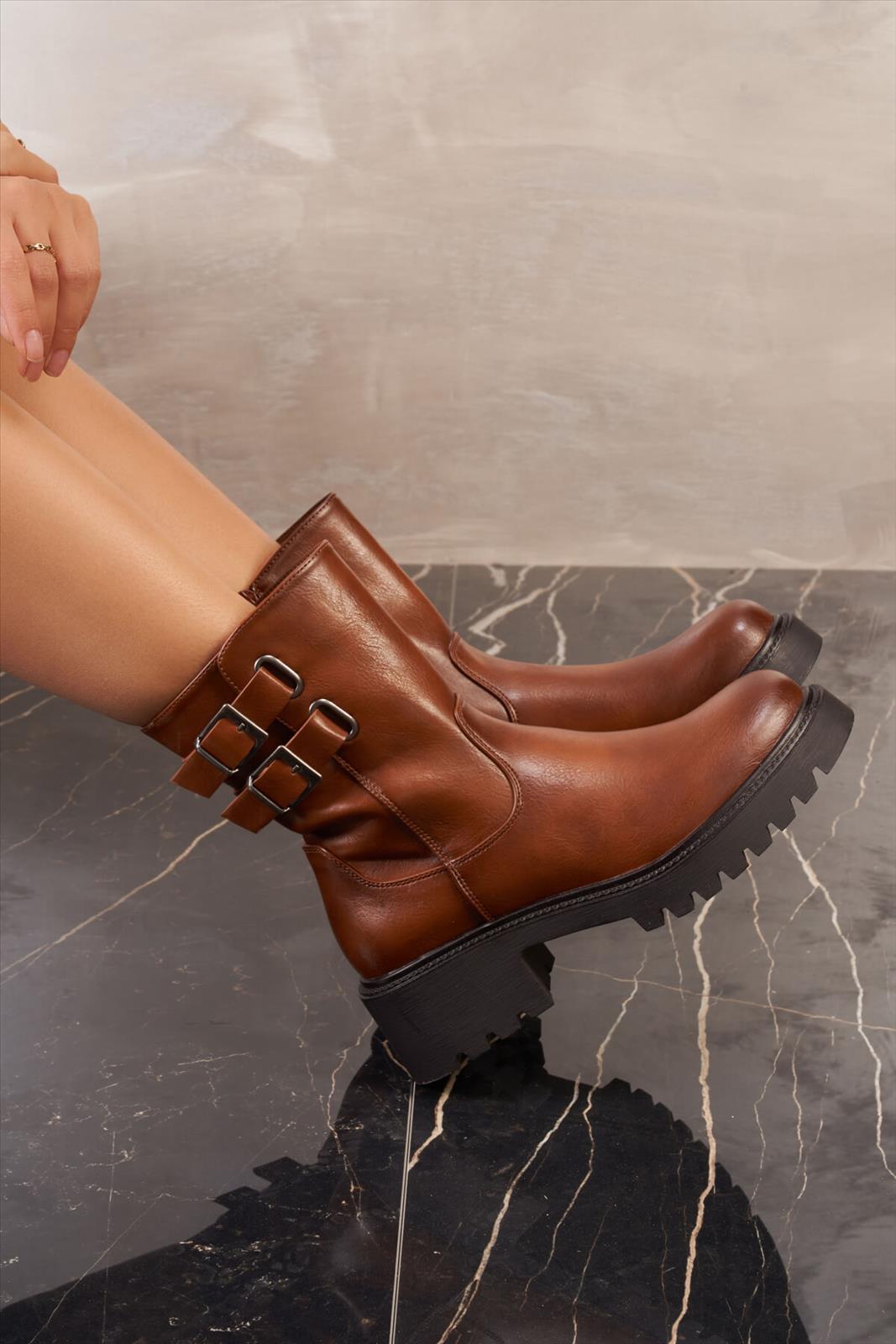 Lujah Shoes (Schuhgrosshandel)