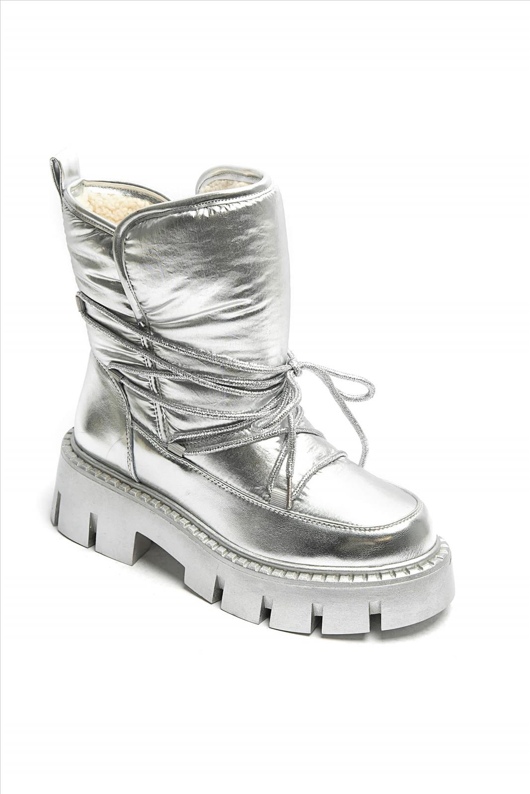 Lujah Shoes (Schuhgrosshandel)