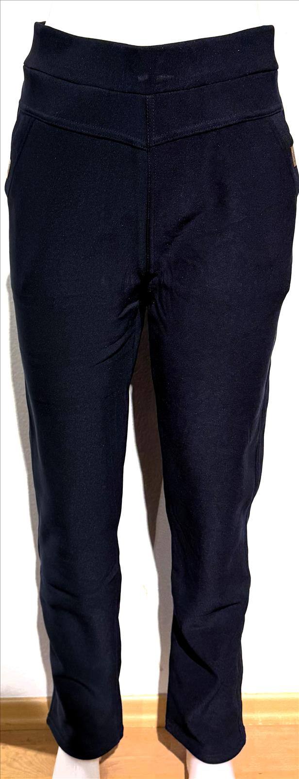 LB new fashion GmbH & Co KG - DOB, Accessoires, Young Fashion, Big Sizes - Eschborn