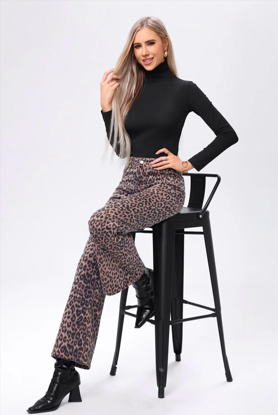 LB new fashion GmbH & Co KG - DOB, Accessoires, Young Fashion, Big Sizes - Eschborn
