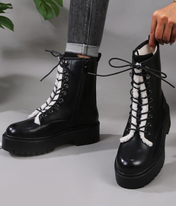 Lujah Shoes (Schuhgrosshandel)
