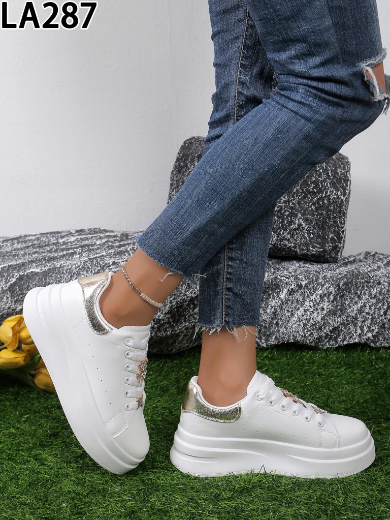 Lujah Shoes (Schuhgrosshandel)