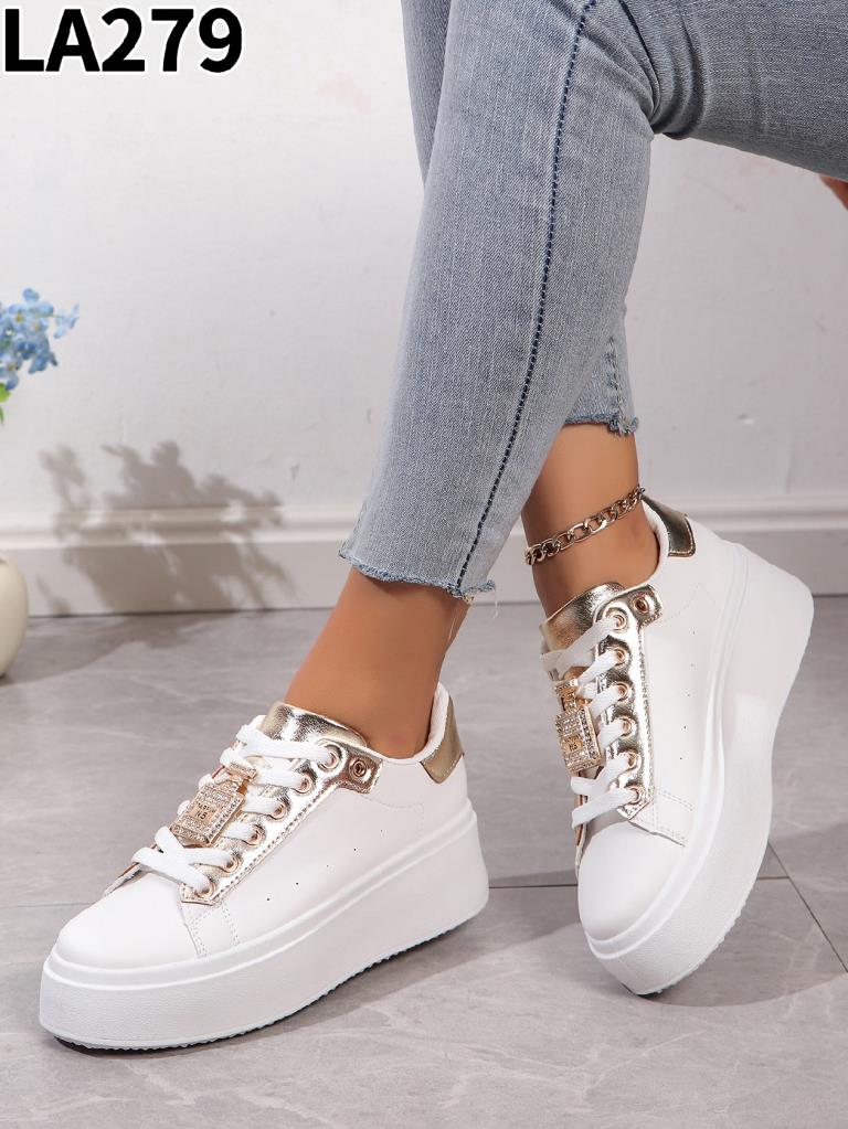 Lujah Shoes (Schuhgrosshandel)
